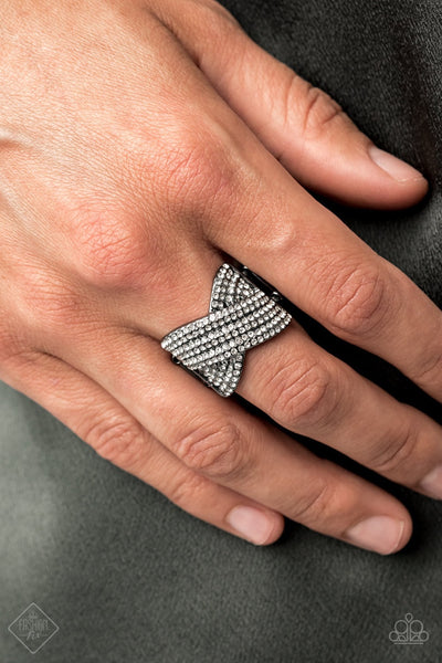 Ring Girl Boss Glitter - Black
