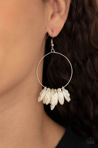 Coming Soon Earrings Sailboats and Seashells - White