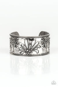 Bracelet Where The WILDFLOWERS Are - Silver