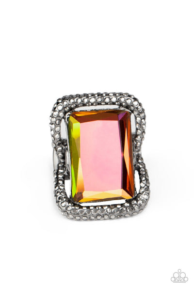 Ring Deluxe Decadence - oil spill