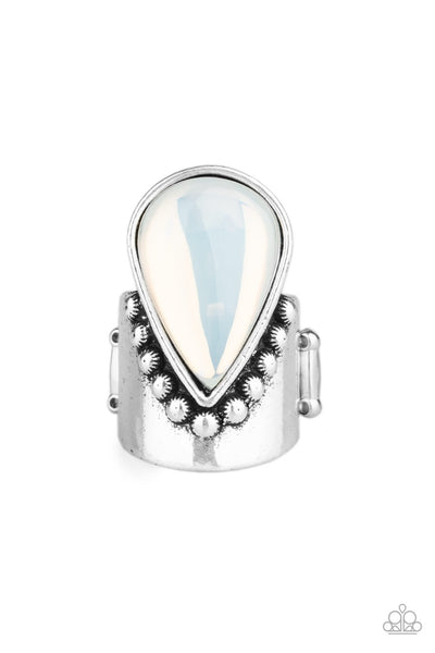 Convention Exclusive Ring Opal Mist - White