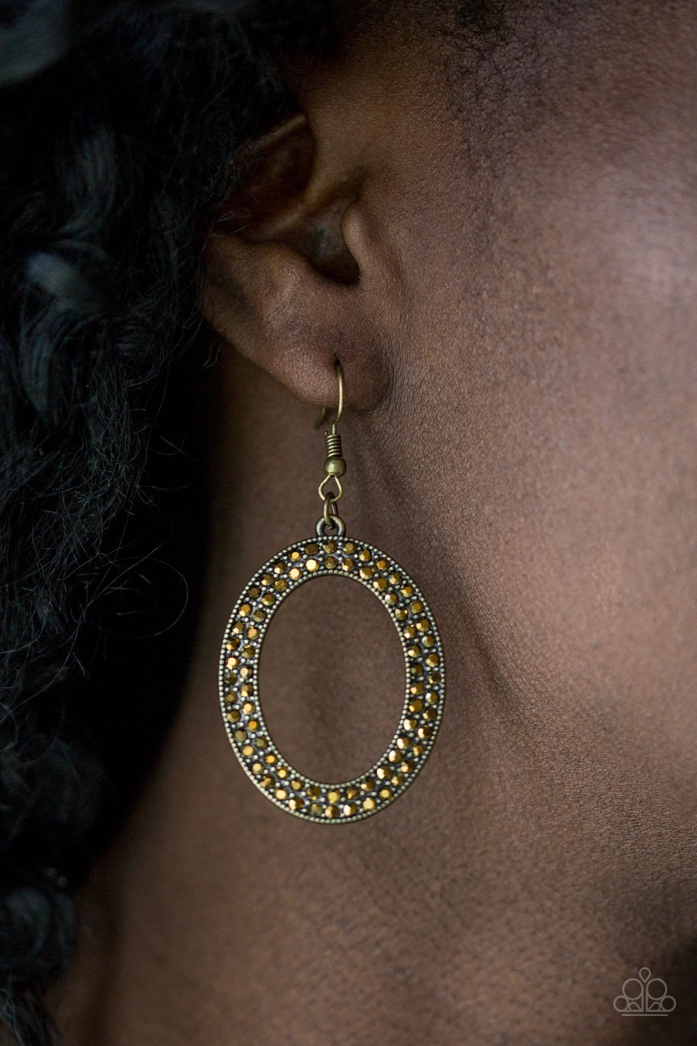 Earrings Go Down In Glitter - Brass