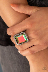 Ring Deluxe Decadence - oil spill