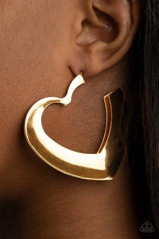 Earrings Heart-Racing Radiance - Gold