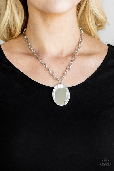 Necklace Light As HEIR - White