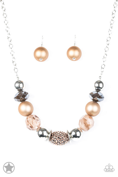 Necklace A Warm Welcome