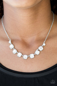 Necklace Deluxe Luxe - White